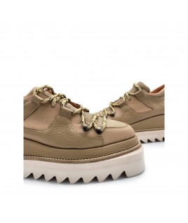 Monet Shoes In Beige